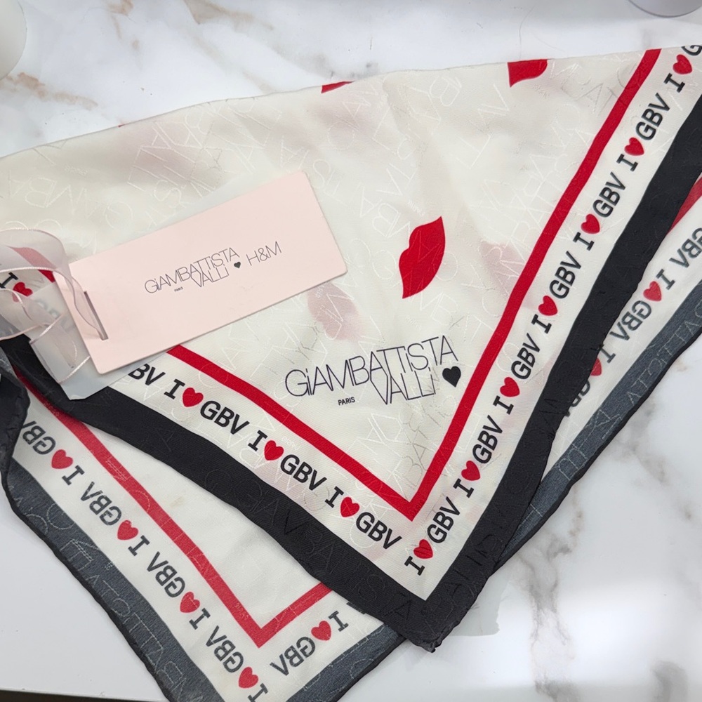 Giambattista Valli x H&M Red and Black Scarf